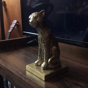 Tiger Book end